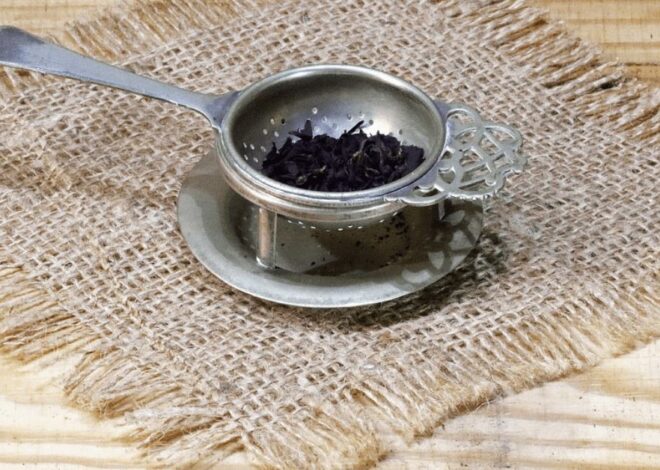 Some effective ways to clean your Tea Strainer